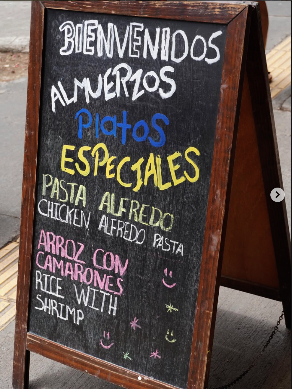 Pizarra del día en Cafetería Central CR.